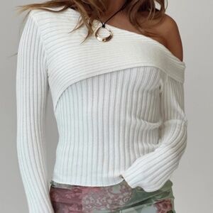 Jaybell Cold Shoulder Sweater White